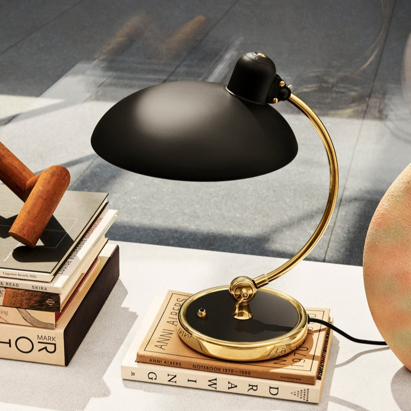 Fritz Hansen Kaiser Idell 6631-T Luxus Bordlampe (udstillingsmodel)