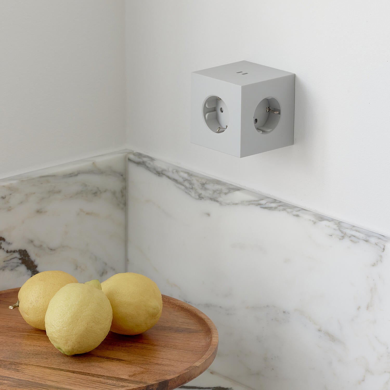 Square 2 USB-C (30W)