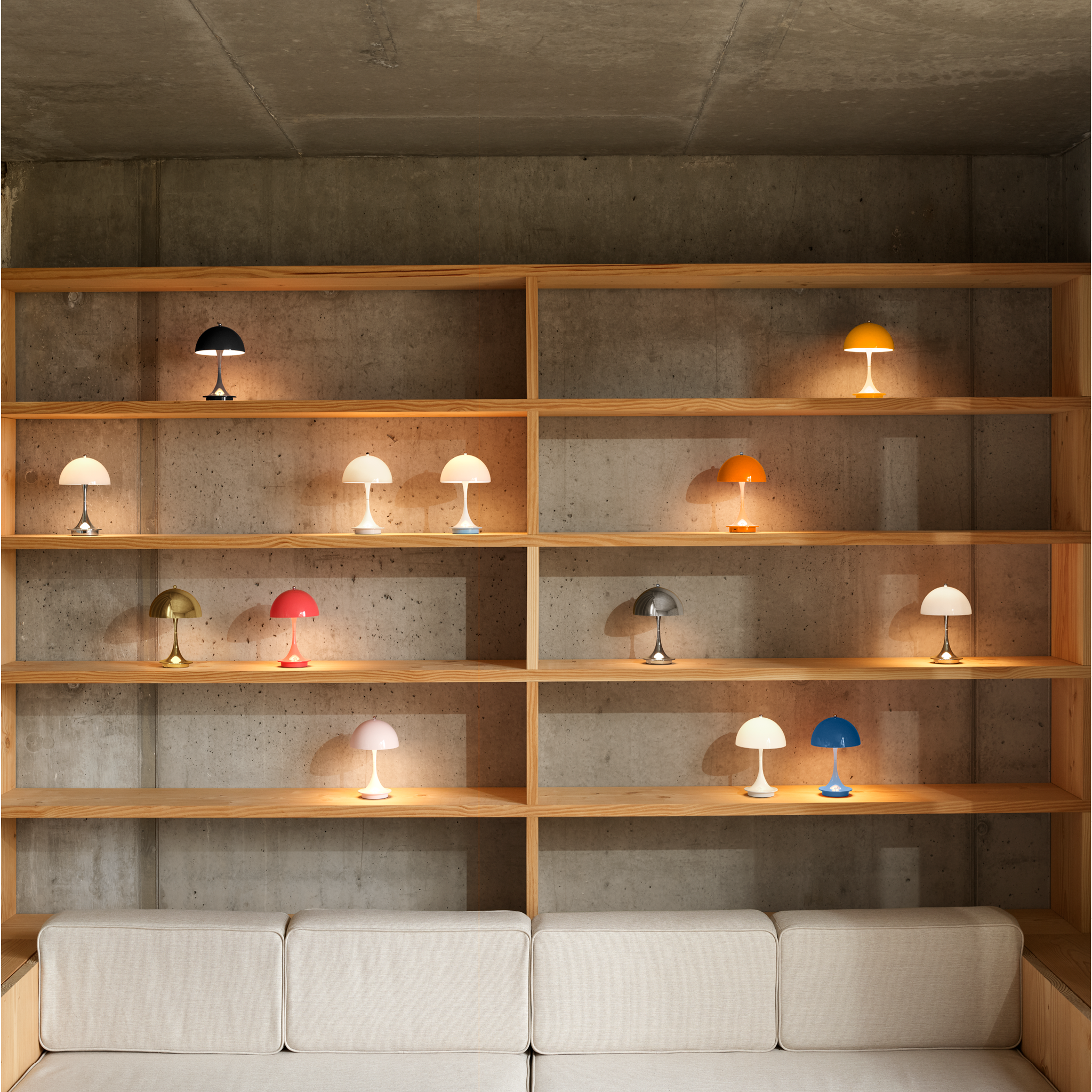 Panthella 160 Portable Bordlampe (V3) (udstillingsmodel)
