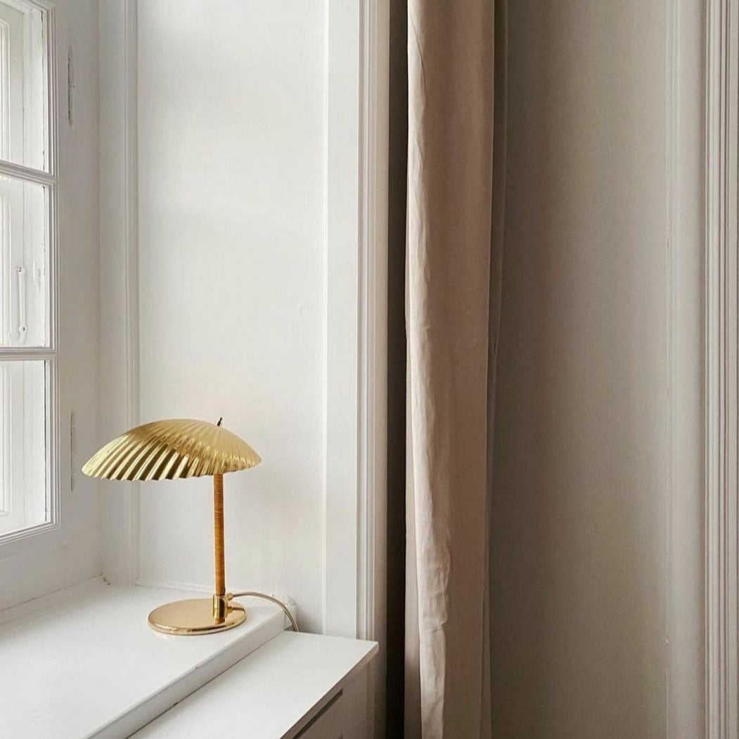 Gubi Tynell 5321 Bordlampe (udstillingsmodel)